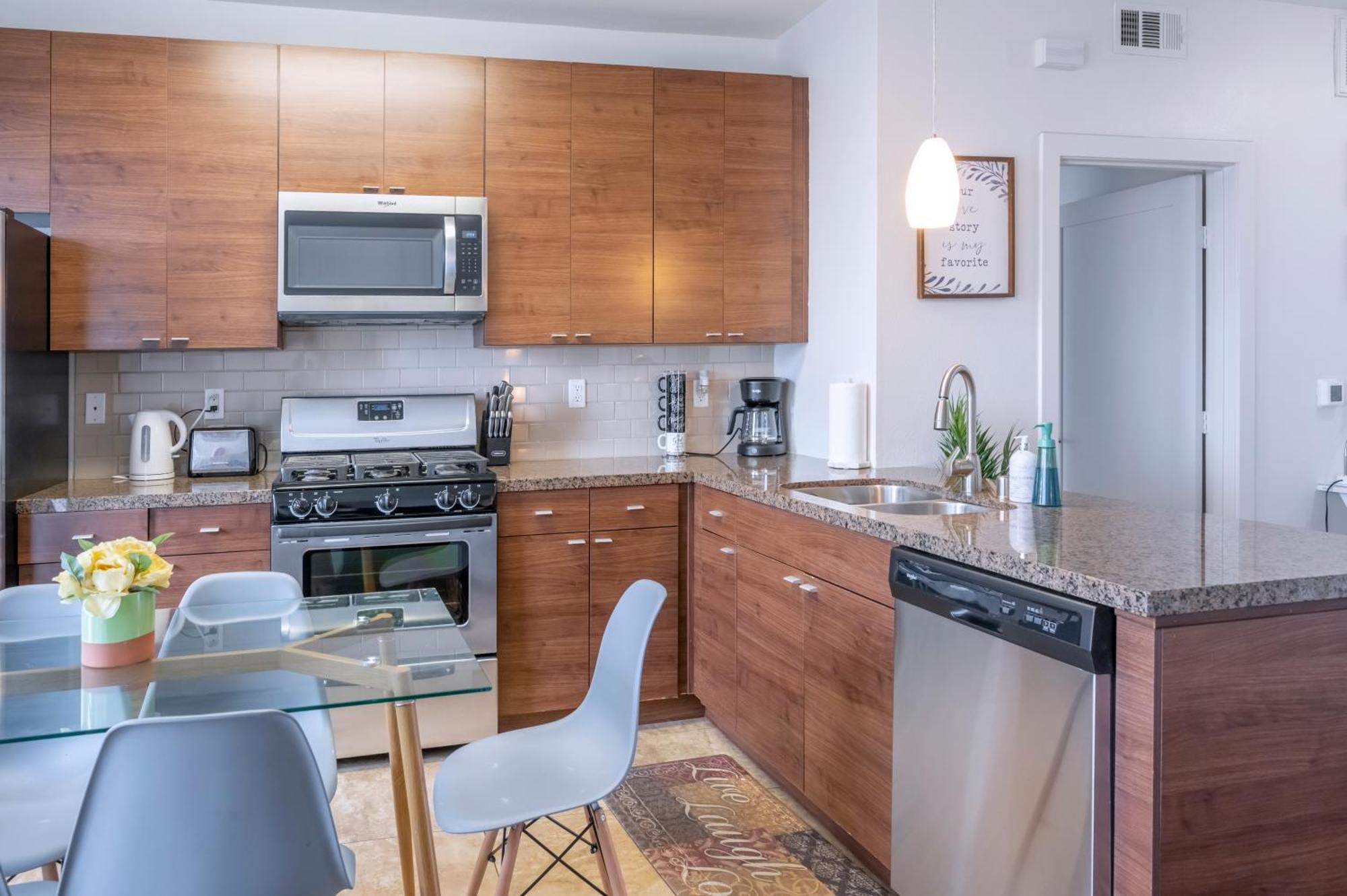 Cozy Home Management In Mdr Лос Анджелис Екстериор снимка